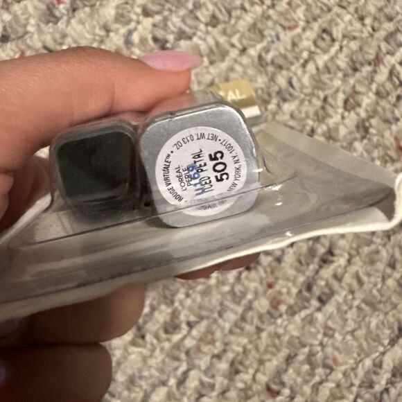 VINTAGE L’oreal Rouge Virtuale Colour Riche Lipstick 505 Iced Petal 0.13 oz NEW - Picture 3 of 4